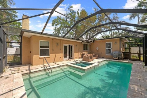 Land in Saint Petersburg, Florida № 1612371 - photo 6