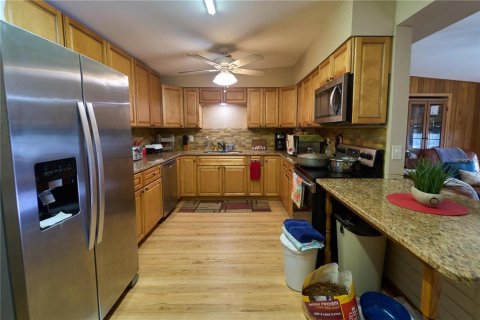 Commercial property in Lutz, Florida 3 bedrooms, 267.65 sq.m. № 1769746 - photo 14