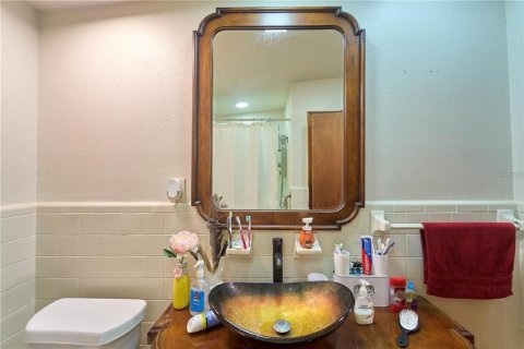 Commercial property in Lutz, Florida 3 bedrooms, 267.65 sq.m. № 1769746 - photo 27