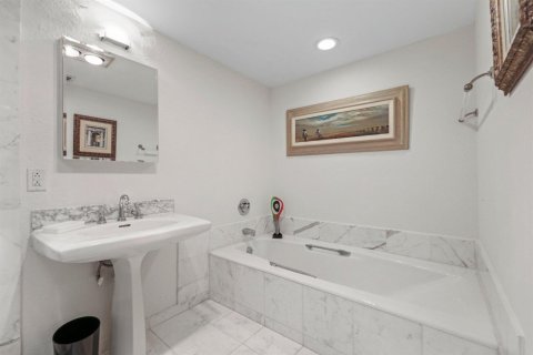Condominio en venta en Boca Raton, Florida, 2 dormitorios, 145.48 m2 № 2146367 - foto 27