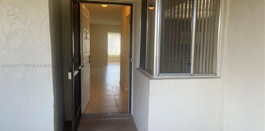 Condo à Lake Worth, Floride, 2 chambres  № 2033135