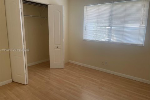 Copropriété à louer à Lake Worth, Floride: 2 chambres, 100.33 m2 № 2033135 - photo 4