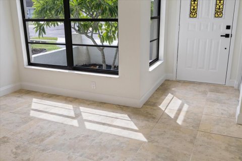 Villa ou maison à vendre à Holiday, Floride: 3 chambres, 129.32 m2 № 2388357 - photo 6