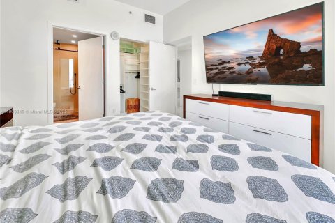 Condominio en alquiler en Miami Beach, Florida, 3 dormitorios, 114.27 m2 № 1954381 - foto 16