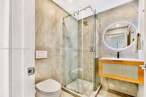 Condominio en alquiler en Miami Beach, Florida, 3 dormitorios, 114.27 m2 № 1954381 - foto 27