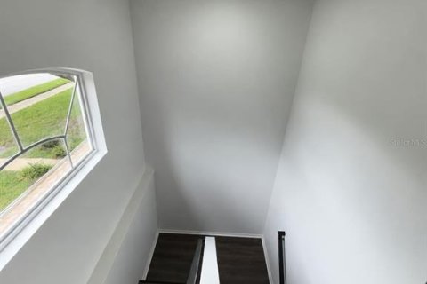Touwnhouse à louer à Orlando, Floride: 3 chambres, 128.02 m2 № 2410032 - photo 8