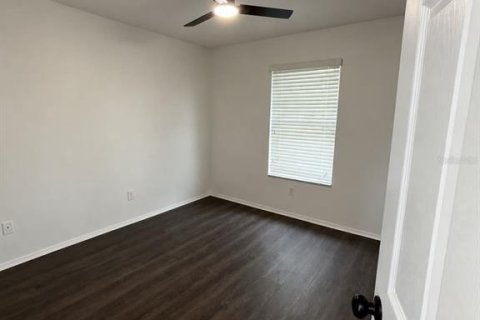 Touwnhouse à louer à Orlando, Floride: 3 chambres, 128.02 m2 № 2410032 - photo 6