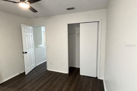 Touwnhouse à louer à Orlando, Floride: 3 chambres, 128.02 m2 № 2410032 - photo 4