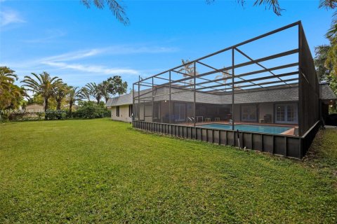 Casa en venta en Homestead, Florida, 5 dormitorios, 328.78 m2 № 1990958 - foto 8