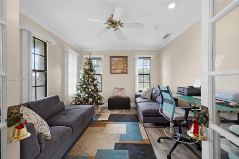 Casa en venta en Homestead, Florida, 5 dormitorios, 328.78 m2 № 1990958 - foto 30