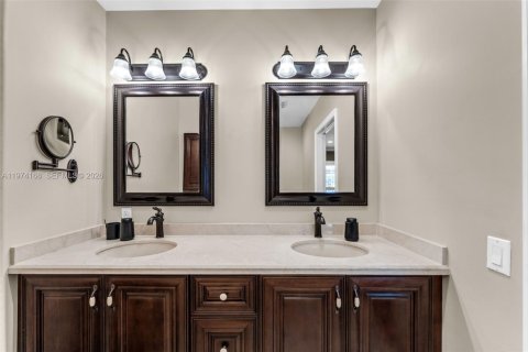 Купить виллу или дом в Хомстед, Флорида 3 спальни, 182м2, № 2041205 - фото 25