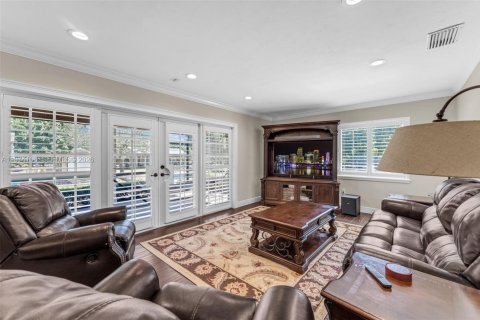 Купить виллу или дом в Хомстед, Флорида 3 спальни, 182м2, № 2041205 - фото 13