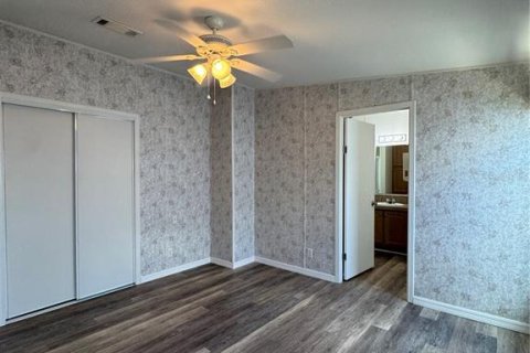 Снять в аренду виллу или дом в Хейнс-Сити, Флорида 3 спальни, 124.86м2, № 2091495 - фото 16