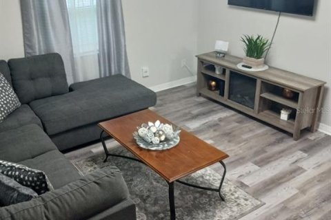 Casa en alquiler en Orlando, Florida, 3 dormitorios, 99.03 m2 № 1869836 - foto 6