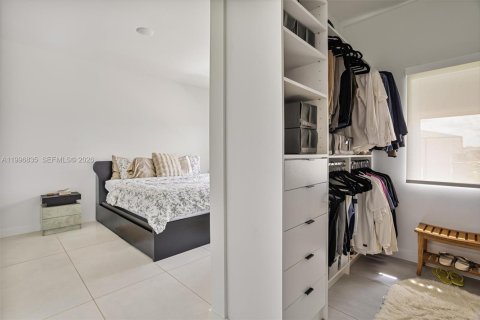 Casa en venta en Florida City, Florida, 5 dormitorios, 176.7 m2 № 2058885 - foto 27