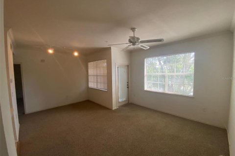 Condominio en alquiler en Orlando, Florida, 1 dormitorio, 62.62 m2 № 1765591 - foto 2