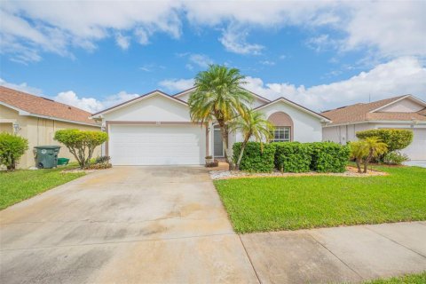 House in Daytona Beach, Florida 3 bedrooms, 150.32 sq.m. № 1416690 - photo 2