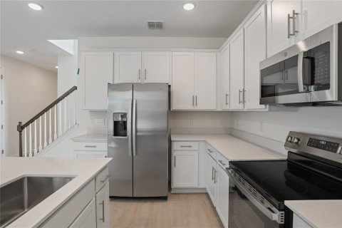 Villa ou maison à vendre à Apopka, Floride: 4 chambres, 248.05 m2 № 1767798 - photo 7