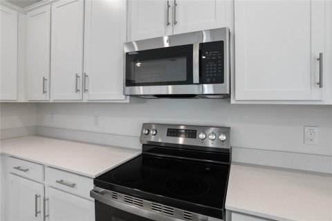 Villa ou maison à vendre à Apopka, Floride: 4 chambres, 248.05 m2 № 1767798 - photo 6