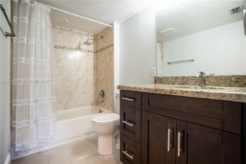 Copropriété à vendre à Pembroke Pines, Floride: 2 chambres № 2025558 - photo 22