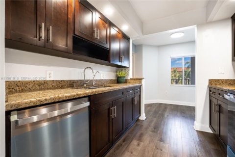 Copropriété à vendre à Pembroke Pines, Floride: 2 chambres № 2025558 - photo 7