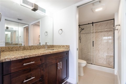 Copropriété à vendre à Pembroke Pines, Floride: 2 chambres № 2025558 - photo 16