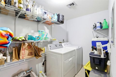 Купить кондоминиум в Орландо, Флорида 3 комнаты, 95.04м2, № 2205166 - фото 21
