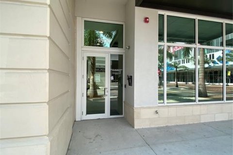 Condominio en venta en Sarasota, Florida, 2 dormitorios, 95.5 m2 № 1652215 - foto 1