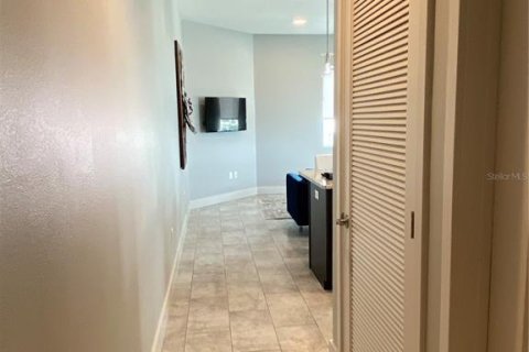 Condominio en venta en Sarasota, Florida, 2 dormitorios, 95.5 m2 № 1652215 - foto 4