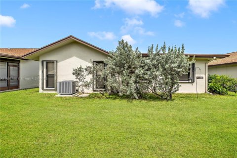 Casa en venta en Deerfield Beach, Florida, 2 dormitorios, 135.27 m2 № 1943894 - foto 25