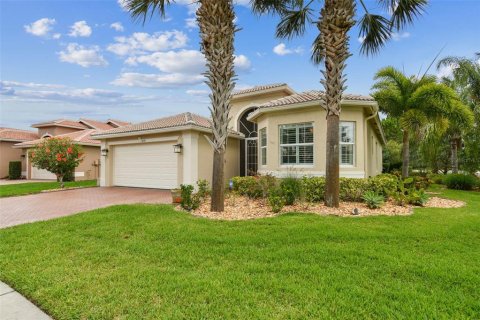 House in Wimauma, Florida 3 bedrooms, 177.63 sq.m. № 1689666 - photo 5