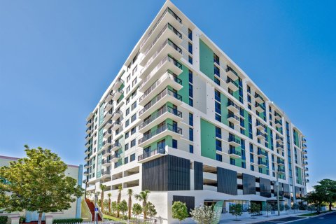 Copropriété à louer à Miami, Floride: 2 chambres, 82.96 m2 № 2154365 - photo 4