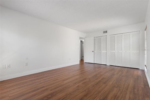 Copropriété à vendre à Largo, Floride: 3 chambres, 169.08 m2 № 2296585 - photo 21