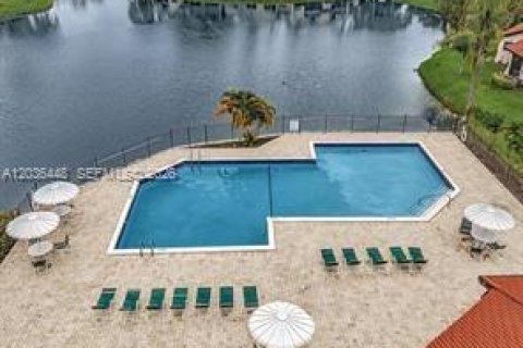 Copropriété à vendre à Plantation, Floride: 3 chambres, 150.5 m2 № 2335114 - photo 8