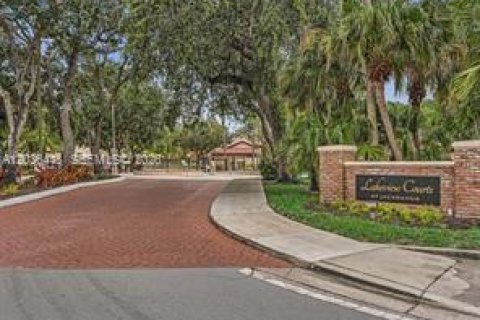 Copropriété à vendre à Plantation, Floride: 3 chambres, 150.5 m2 № 2335114 - photo 10