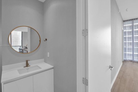 Condo in Miami, Florida, 3 bedrooms  № 1474822 - photo 18