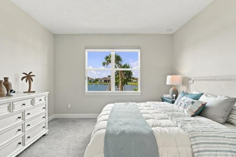 House in Port St. Lucie, Florida 3 bedrooms, 153.38 sq.m. № 2412233 - photo 18