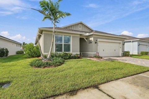 House in Port St. Lucie, Florida 3 bedrooms, 153.38 sq.m. № 2412233 - photo 29
