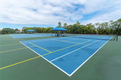 Купить кондоминиум в Халландейл-Бич, Флорида 2 спальни, 146.79м2, № 2006360 - фото 4