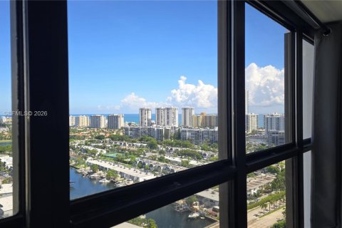 Купить кондоминиум в Халландейл-Бич, Флорида 2 спальни, 146.79м2, № 2006360 - фото 14