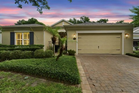 House in DeLand, Florida 3 bedrooms, 280.56 sq.m. № 2199341