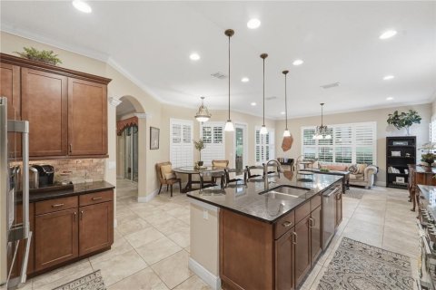 House in DeLand, Florida 3 bedrooms, 280.56 sq.m. № 2199341 - photo 9