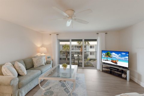 Copropriété à vendre à Holmes Beach, Floride: 2 chambres, 116.96 m2 № 1686696 - photo 20