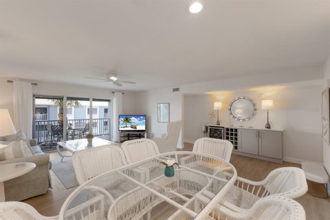 Copropriété à vendre à Holmes Beach, Floride: 2 chambres, 116.96 m2 № 1686696 - photo 18