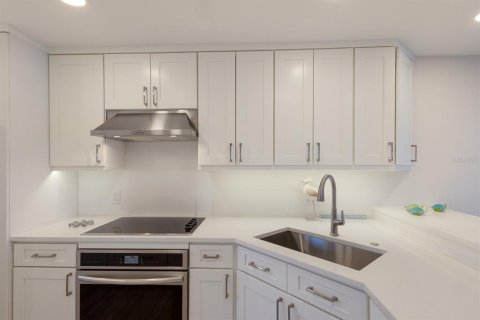 Copropriété à vendre à Holmes Beach, Floride: 2 chambres, 116.96 m2 № 1686696 - photo 12