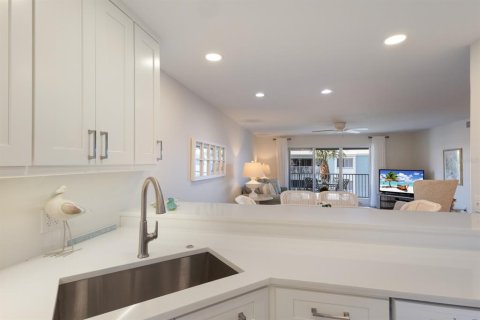 Copropriété à vendre à Holmes Beach, Floride: 2 chambres, 116.96 m2 № 1686696 - photo 13