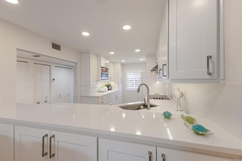 Copropriété à vendre à Holmes Beach, Floride: 2 chambres, 116.96 m2 № 1686696 - photo 17