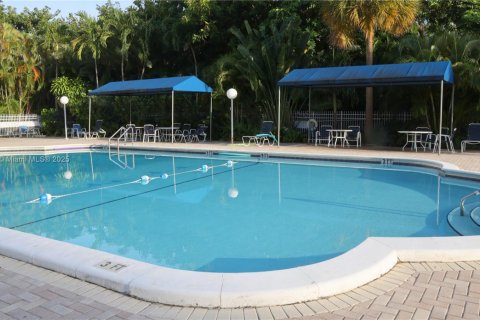 Condominio en venta en Hollywood, Florida, 1 dormitorio, 78.41 m2 № 1715171 - foto 22