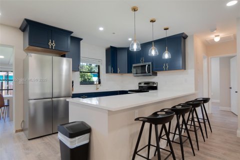 House in North Palm Beach, Florida 4 bedrooms, 150.13 sq.m. № 2074498 - photo 19