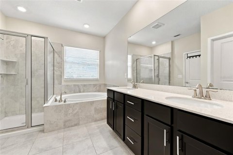 Townhouse in Orlando, Florida 3 bedrooms, 161.74 sq.m. № 2394116 - photo 23